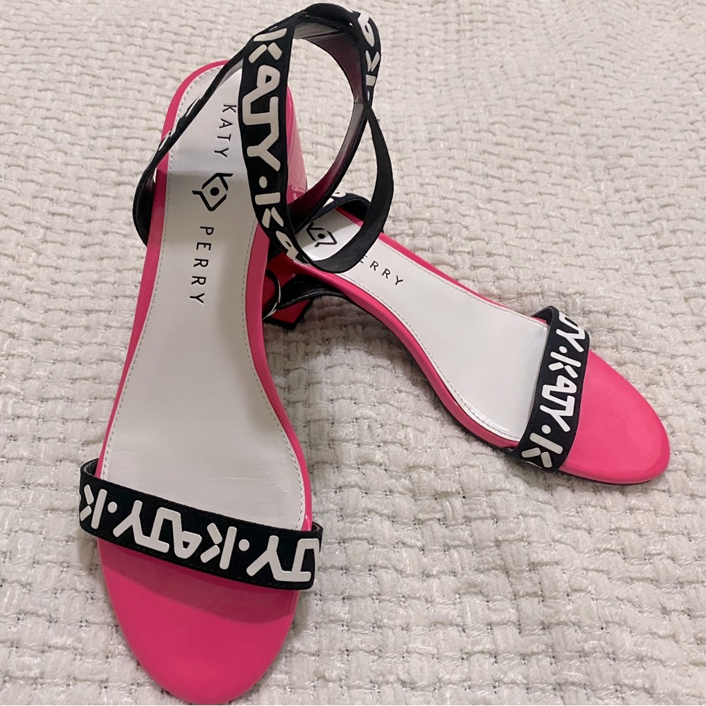 Katy Perry The Izzy Chunky Pink Heels